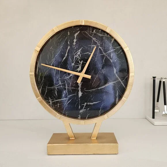 Gold Table Clock - Picture 2 of 4